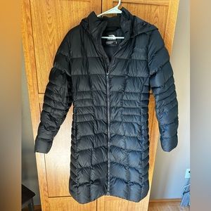 The North Face Women’s Metropolis Puffer Parka